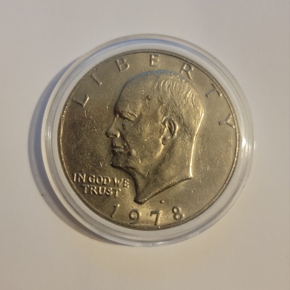 1978 Eisenhower Dollar Coin - Picture 1 of 2